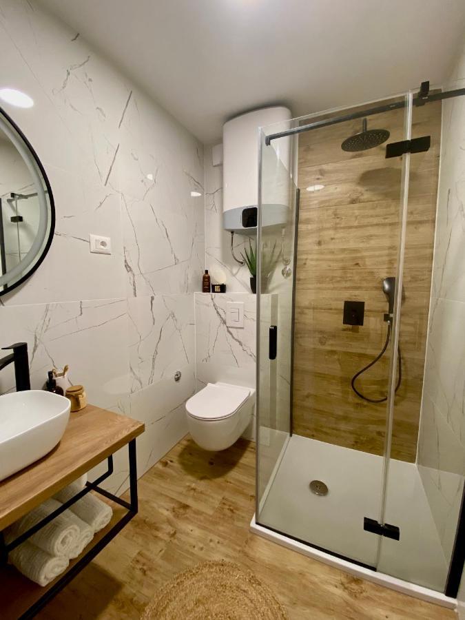 Apartment City Walls In Old Town Of Rovinj Ngoại thất bức ảnh