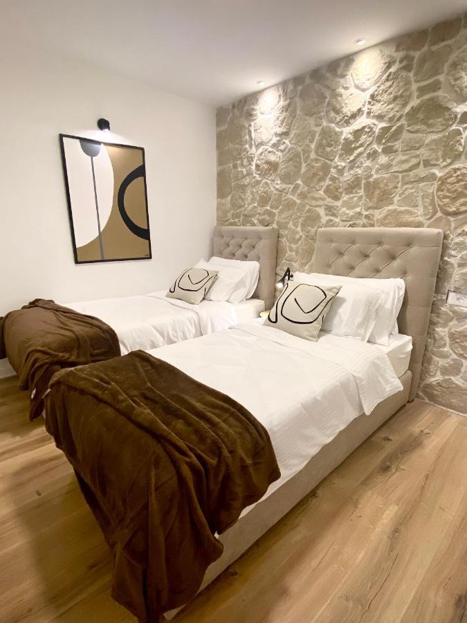 Apartment City Walls In Old Town Of Rovinj Ngoại thất bức ảnh