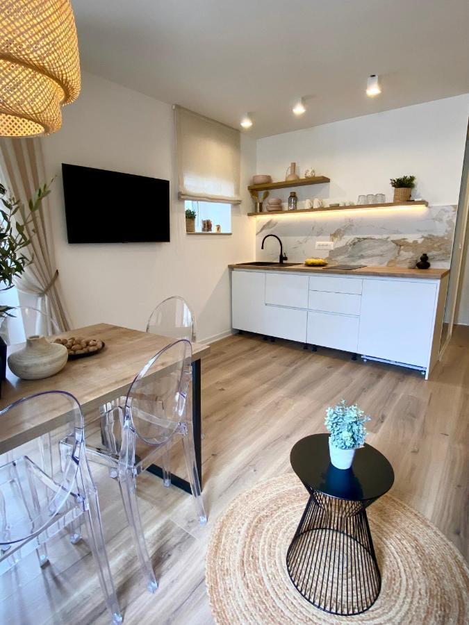 Apartment City Walls In Old Town Of Rovinj Ngoại thất bức ảnh