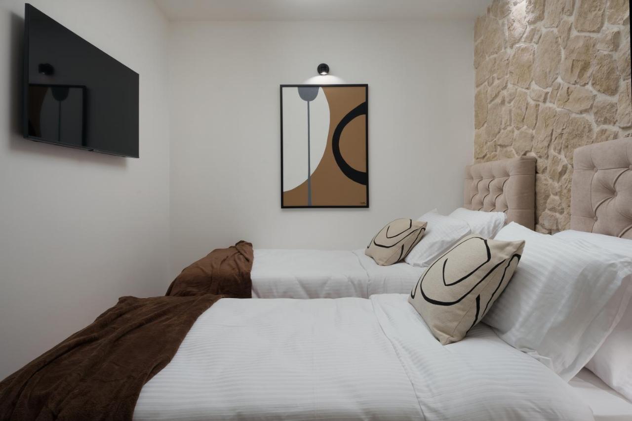 Apartment City Walls In Old Town Of Rovinj Ngoại thất bức ảnh