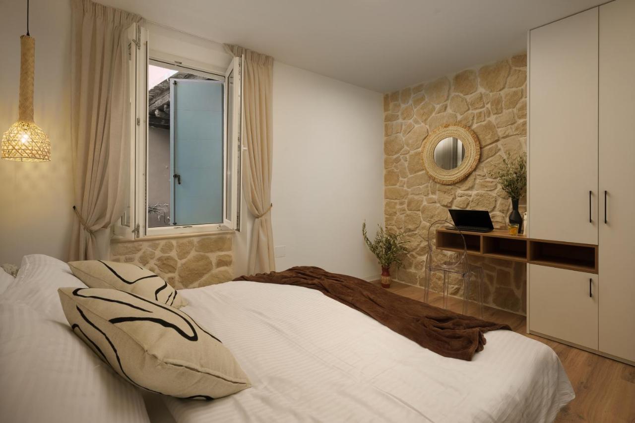 Apartment City Walls In Old Town Of Rovinj Ngoại thất bức ảnh